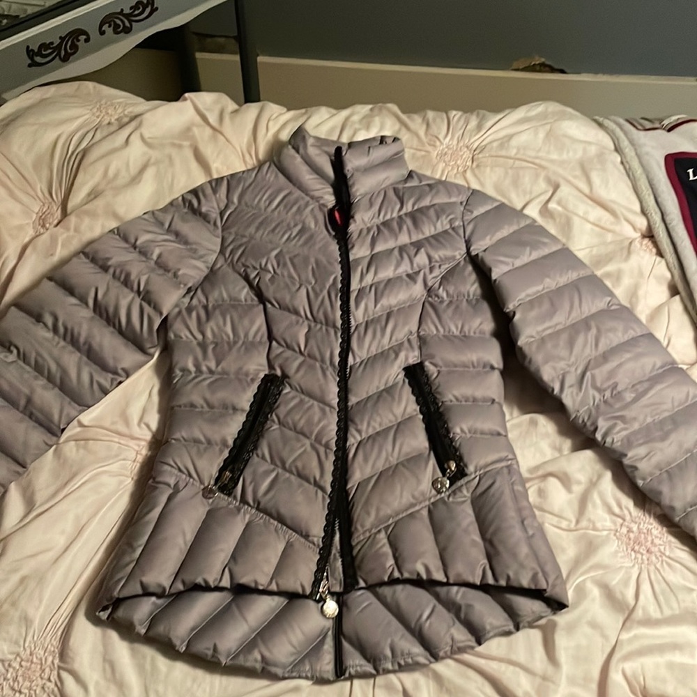 Betsey Johnson 💕 Down gray jacket SMALL